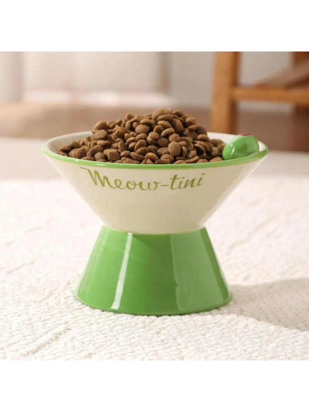 Elevated Ceramic Cat Bowls - Whisker-Friendly, Anti-Vomit Design for Indoor Cats